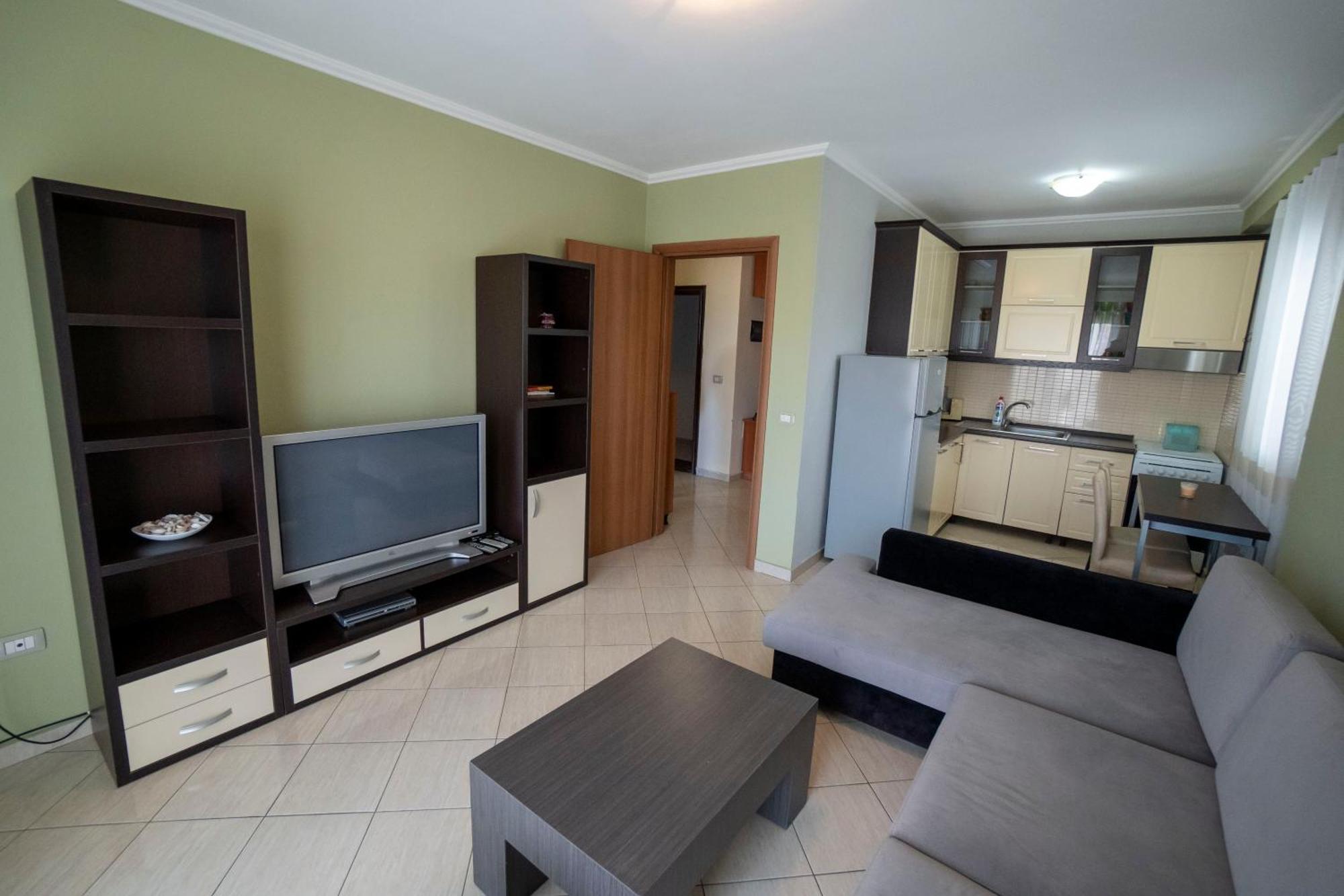 Tuttomondo Apartments Golem  Dış mekan fotoğraf