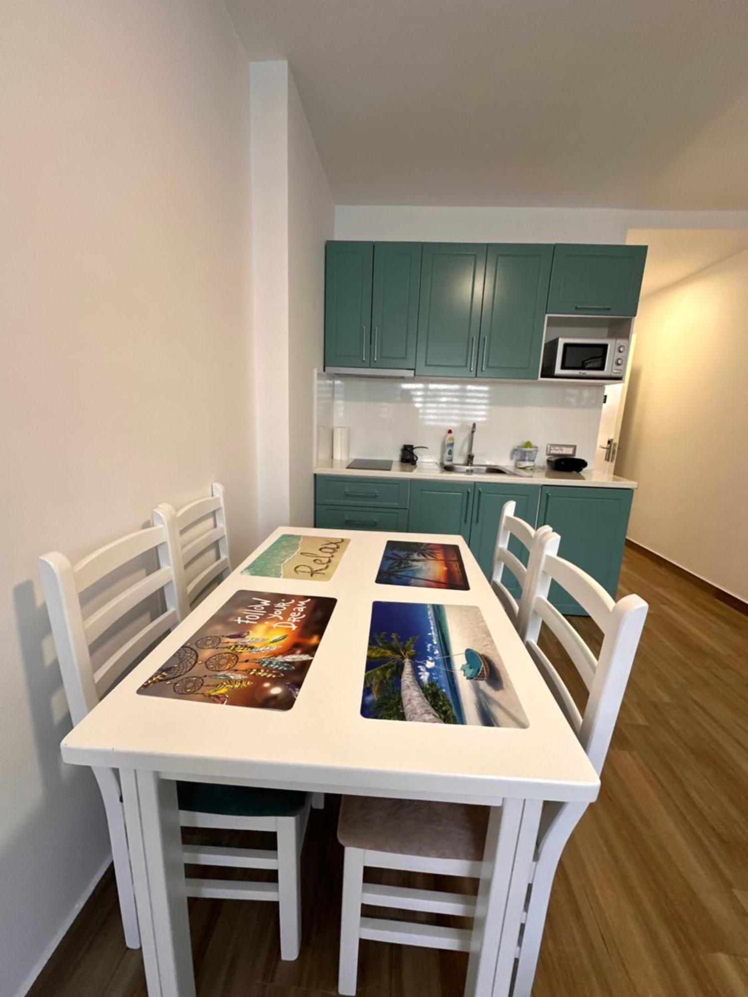 Tuttomondo Apartments Golem  Dış mekan fotoğraf