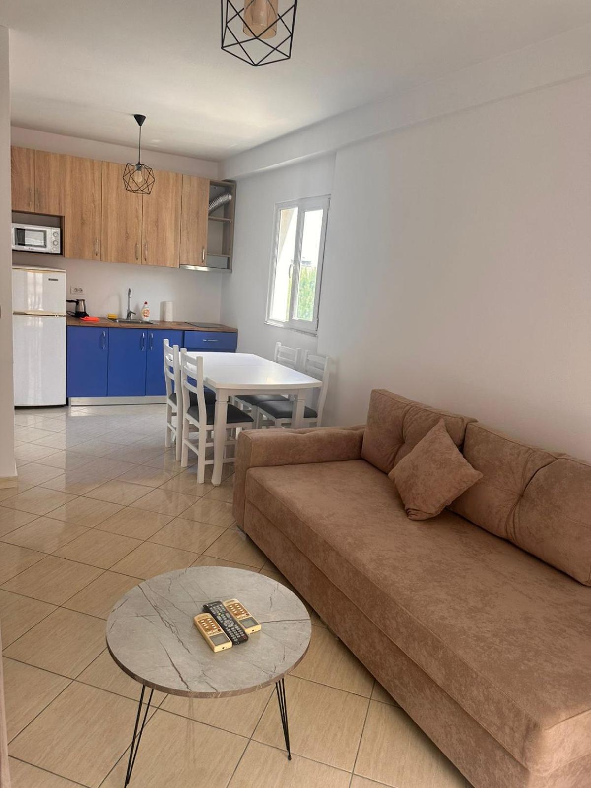 Tuttomondo Apartments Golem  Dış mekan fotoğraf