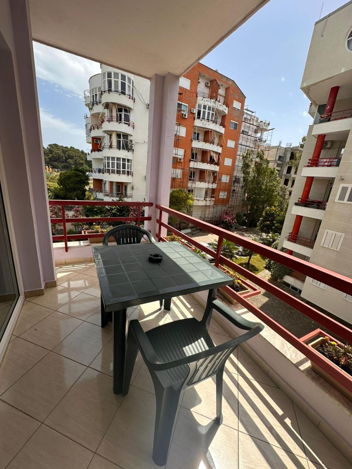 Tuttomondo Apartments Golem  Dış mekan fotoğraf